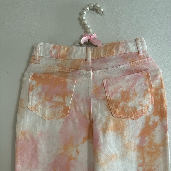 H&M| NWT Girls Tye-Dye Raw Hem Jeans - Picture 5 of 10